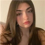 Pedagoga de 24 años formada en cómo formar, orientada a dar clases de español a extranjeros